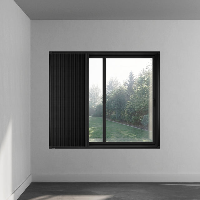 Graphite / Graphite / Left to right