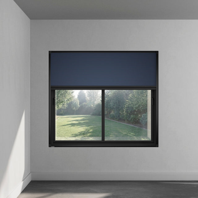 Graphite / Navy / Top to bottom