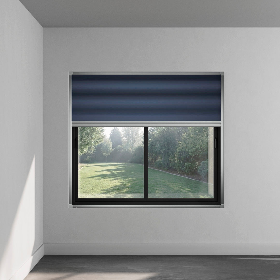 Titanium / Navy / Top to bottom